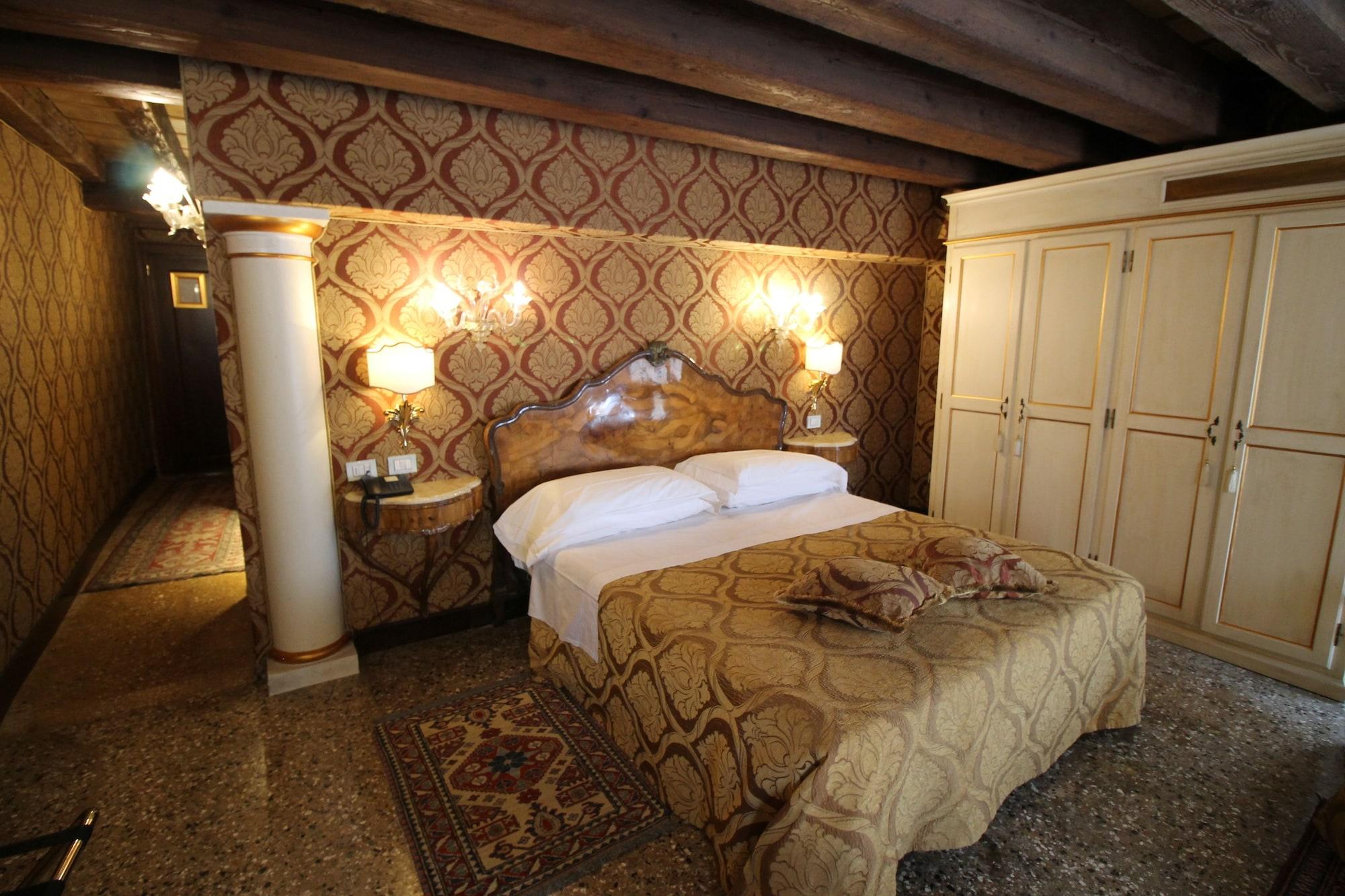 Hotel Palazzo Abadessa Venedik Dış mekan fotoğraf