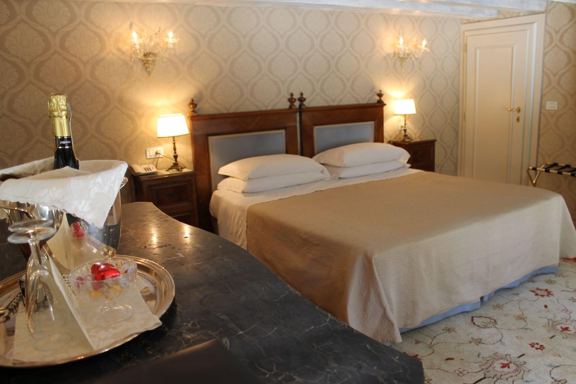 Hotel Palazzo Abadessa Venedik Dış mekan fotoğraf