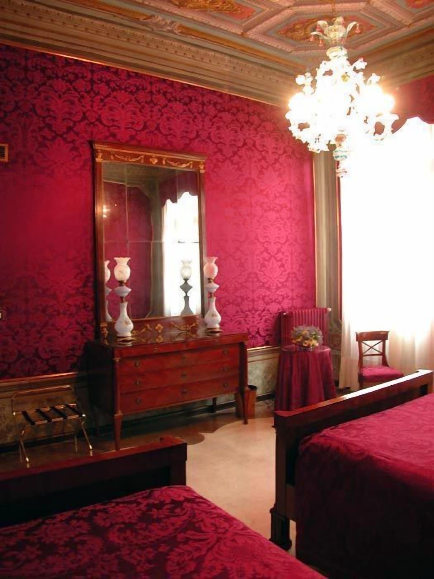 Hotel Palazzo Abadessa Venedik Dış mekan fotoğraf