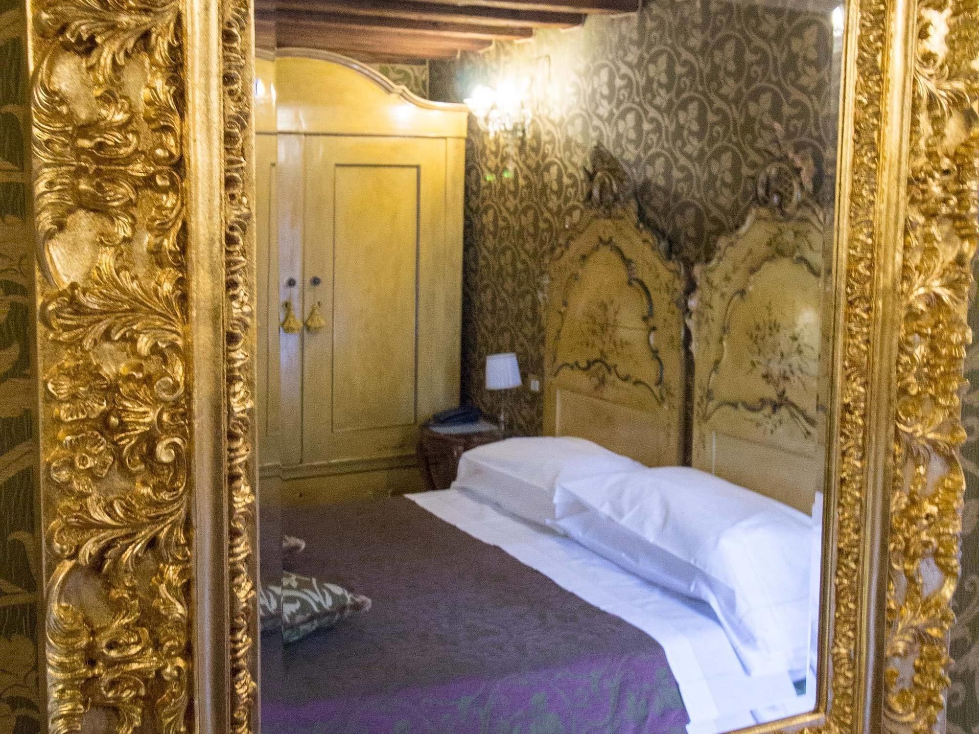 Hotel Palazzo Abadessa Venedik Dış mekan fotoğraf